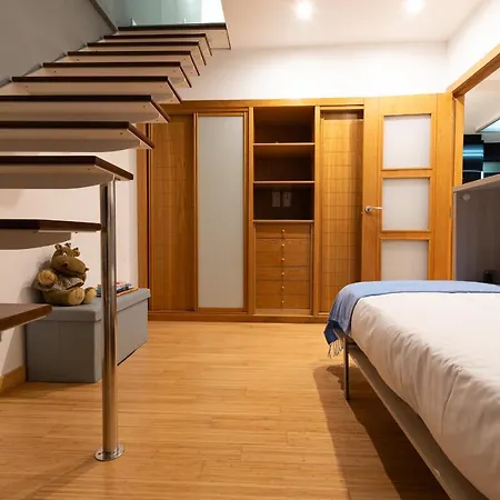 Elegante Atico Duplex * Vigo