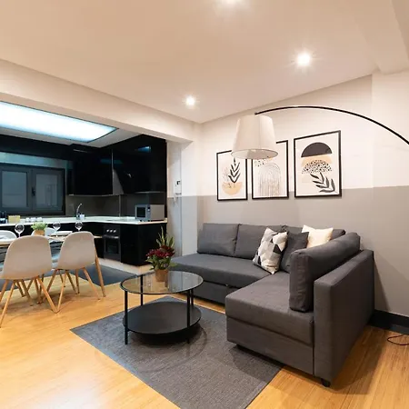Elegante Atico Duplex Apartment Vigo