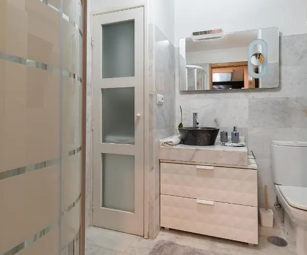 Elegante ático Apartamento